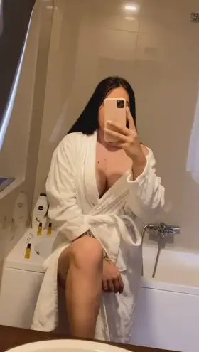 I’ll be your little whore🦋