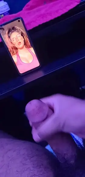 Trying not to cum too quick to this hottie