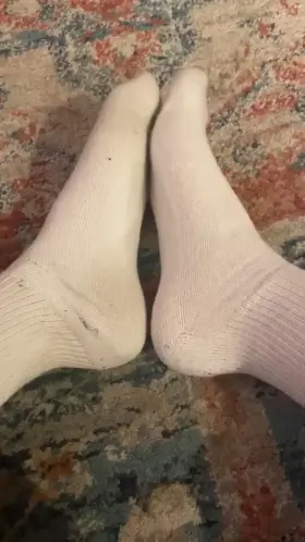 Who wants me sweaty workout socks? 🤢💕[selling]