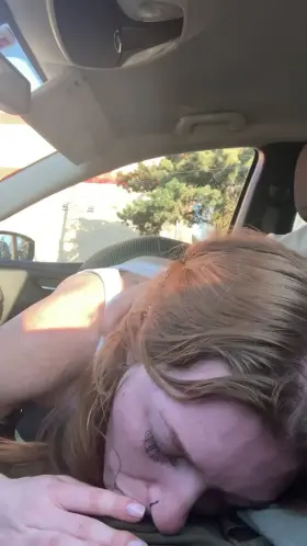 How do y’all feel about a hand full of red hair to slam down on your cock?? 👅🍆💦