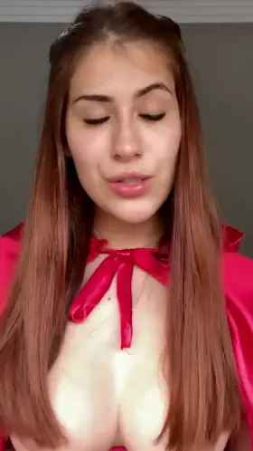 Waiting for my bad big wolf in here to eat me up... 😌