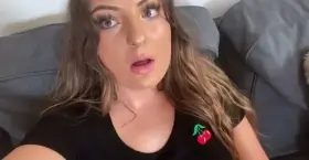 Can I convince you to taste my Irish pussy ?