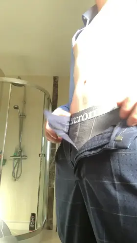 Can’t keep it in all day 😫