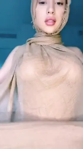 Any lovers of Arab girl?