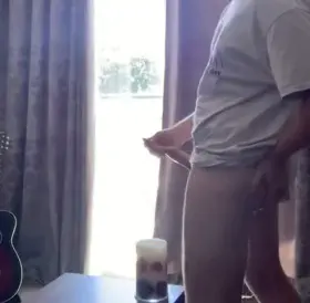 when you kinda hope the neighbors will see 😏