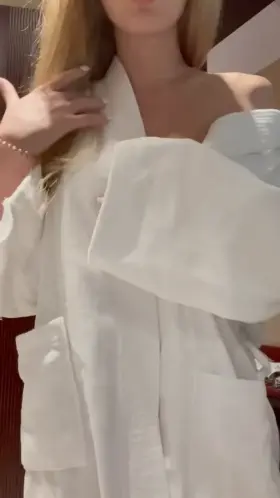 22[F4M][sn*ap : zurililly22 ]😊😊I put my on auto-reply so who gives me an will get instantly a nude and surprise