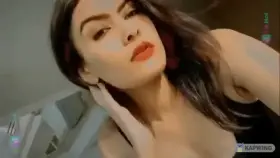 I want my yng sister to make insta reels like this and attract many uncle's 🤤🤤. Want to talk n l ??