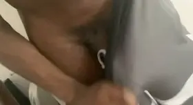 Point and shoot (19,UK)