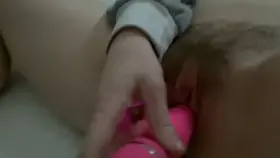 Playing with my hairy pussy 😍😏