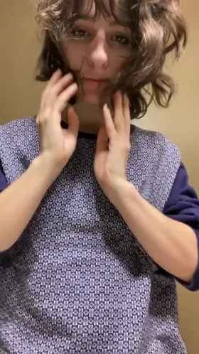 my titties are too tiny to really drop, but they just bounced a bit for the first time! 🖤