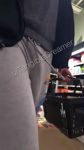 Wearin' my fav sweats out & about!