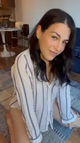 Wait until I spin around! x