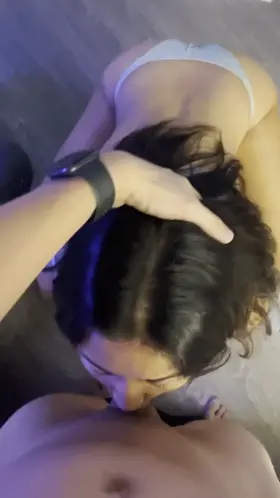 Invite me over to watch basketball and I’ll let you use my throat as a cock sleeve. Deal? : Throatfucking