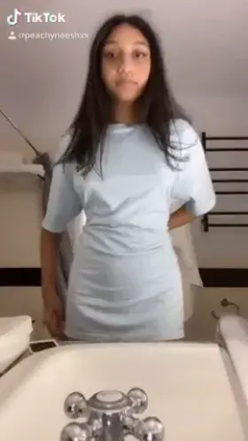 if you look behind my friends naked 🙈