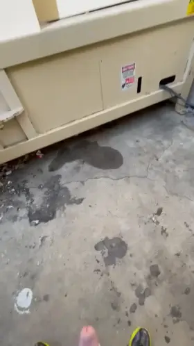 I love 💦💦 in public 😈