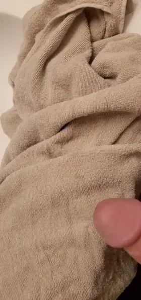 I need to cum again. 4th time today 😈