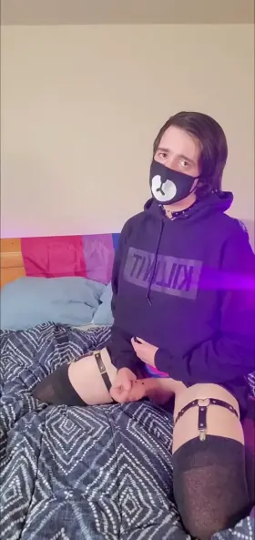 I really need somewhere to cum. Do you know where I could?