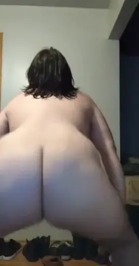 big bouncy booty sissy here, just shaking it 🙈🍑