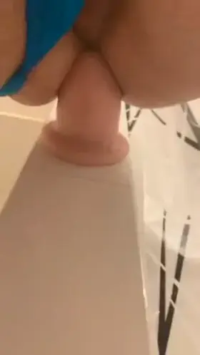I feel like such a sissy riding my dildo 🥵