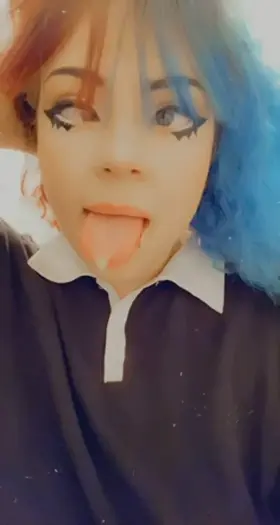 I can’t find my senpai 🥺