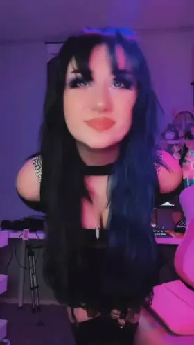 give it to me daddi <3