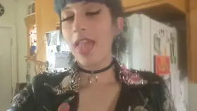 My hawt bitch playing the show vibes haha been so happy but I got kicked out of a band because they egotistical maniac didn't like that I got more attention then him lol. People like that don't belong in the scene