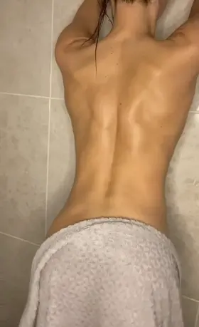 my teen bubble but or my arab hair... what do u choose