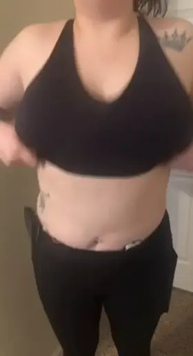 Big, bouncing tits for Titty Tuesday! [f]