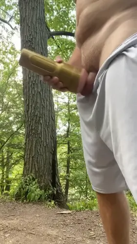 First time cumming outside