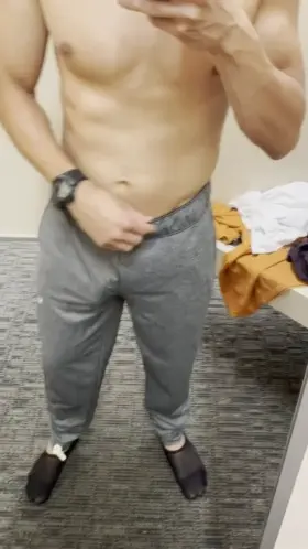 Felt sexy trying on clothes without underwear