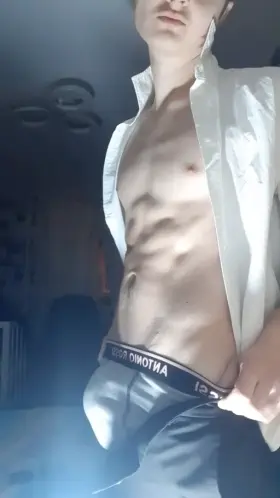 I wanted to surprise you a little and show you something very hot, you know a lot of cool stuff is on my account OnlyFans,until the 18th date free subscription,I'll wait for you😍