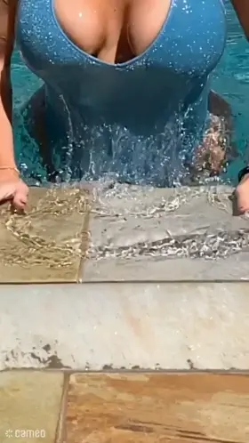 More new footage of Dylan from her Cameo fan club. Those tits look amazing.