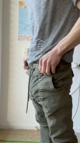 wish someone would walk in and let me facefuck them