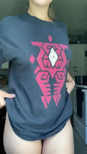 hope you enjoy this drop! can you guess which villain i got on? (OC)