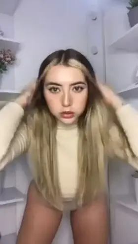 Let´s dance together, haha school is done so let´s dance 😊