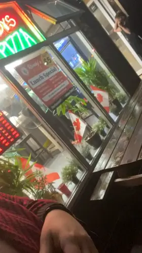 First time posting here, hey from 🇨🇦😋 [GIF]