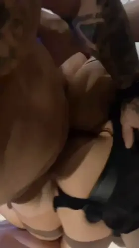 Fucking her with the strap on while he fucks me😍🚂🚂🚂