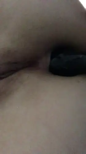 Plugging my hole - want a thick dick to gape me (FTM)