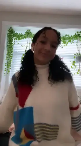 this cutie luvs showing off for older guys <3