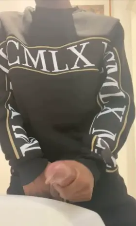 I’m A 9 Inch Cum Cannon💦