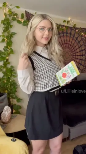 How many times per day would you use your new blonde fuckdoll?