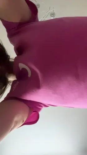 Wanna show you what do I hide under this top