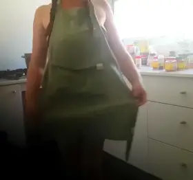 Welcome to my kitchen! Who's hungry?! 😘