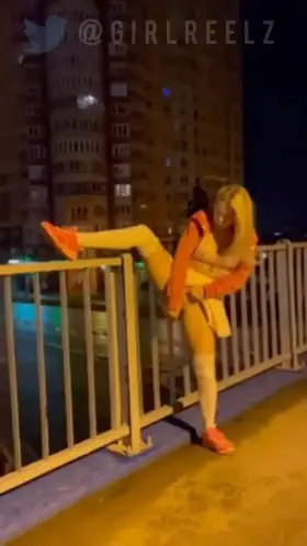 Do you like when I fuck myself in public?