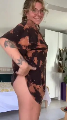 I heard you liked inked girls with blinded bootys? 😇🤗