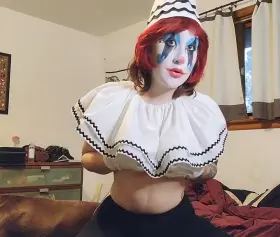 This has got to turn at least one of you freaks on.... [OC]