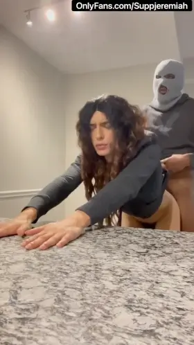 12 inches digging in my hole soo deep 😮‍💨🤧