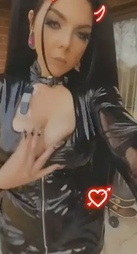 I own you in this outfit