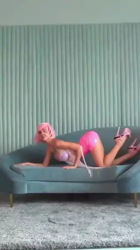 Alexis Ren seducing this Halloween