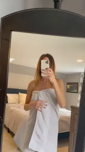 Towel drop😉……45f